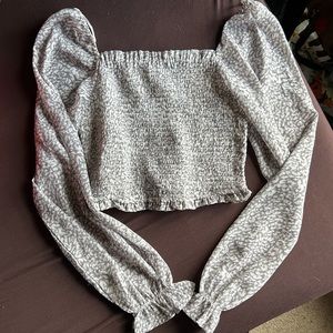 Ruched Cropped Flowy Top